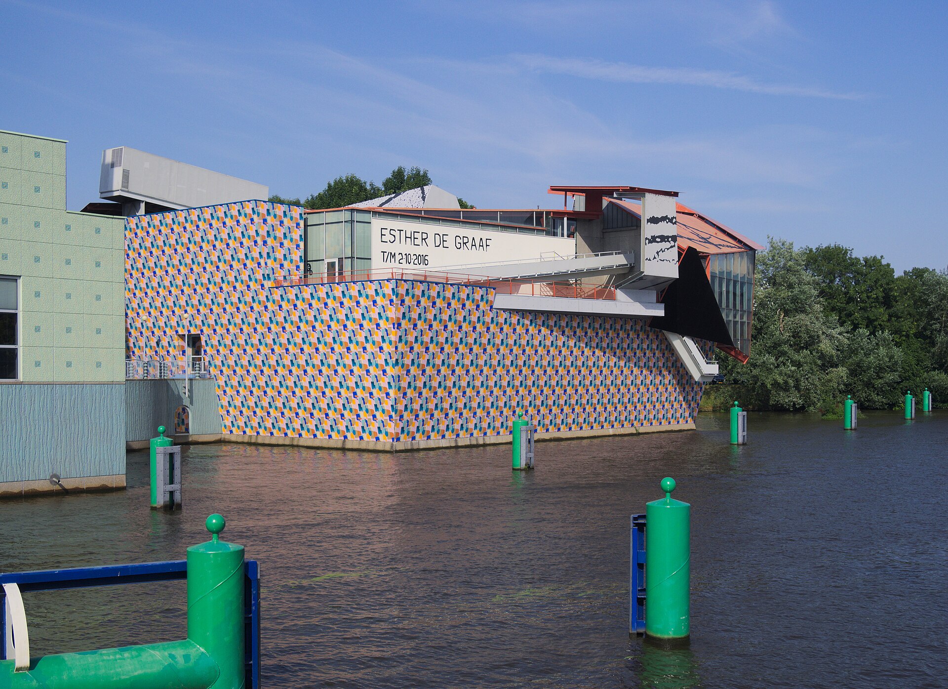 The colourful Groninger Museum beside the water